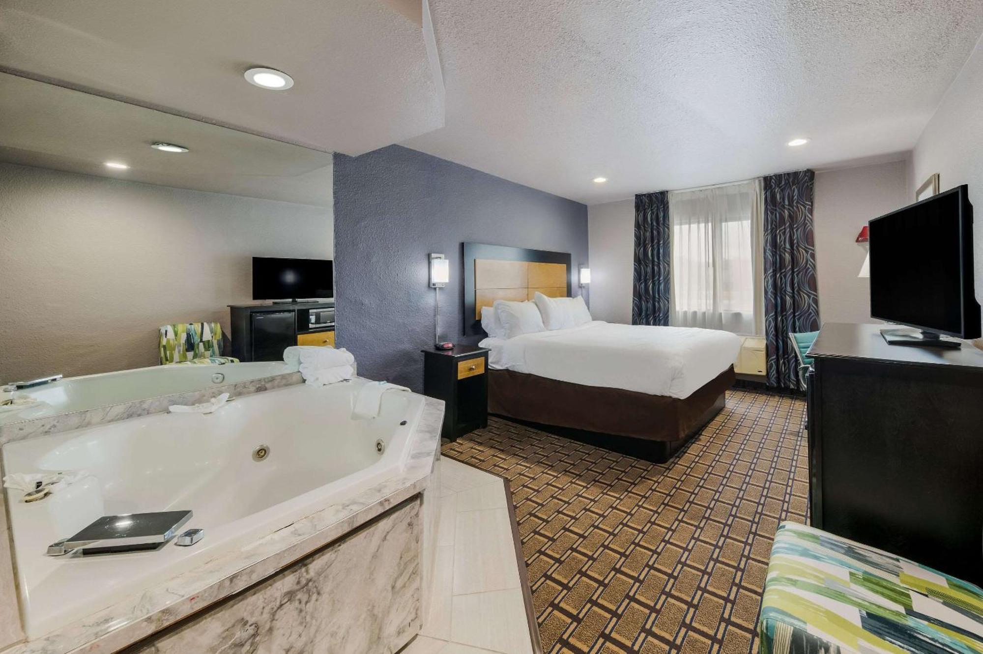 Quality Inn - Denton Dış mekan fotoğraf