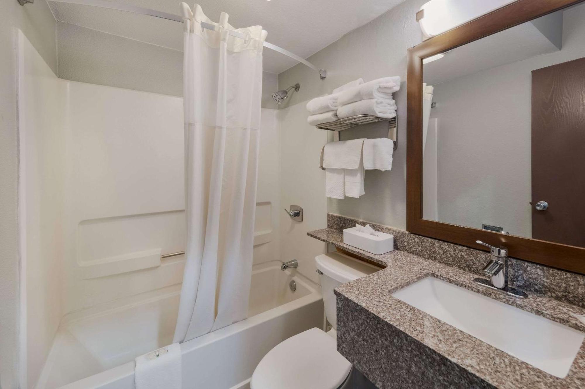 Quality Inn - Denton Dış mekan fotoğraf